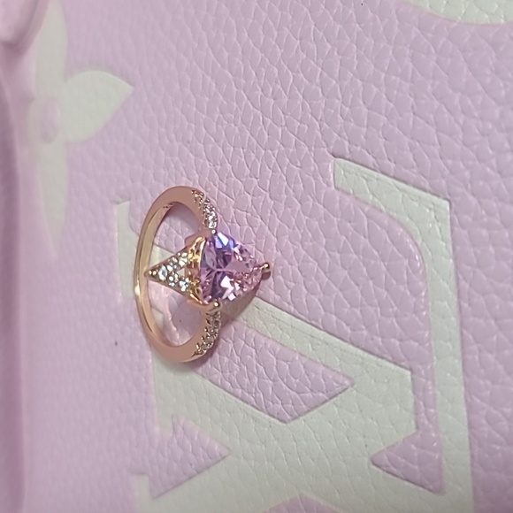 "Sweet Tiny Heart Pink Rose Gold Ring - Picture 4 of 4